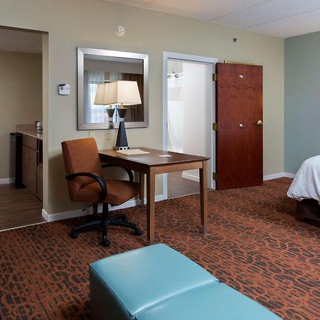 Hampton Inn Troy Exteriör bild