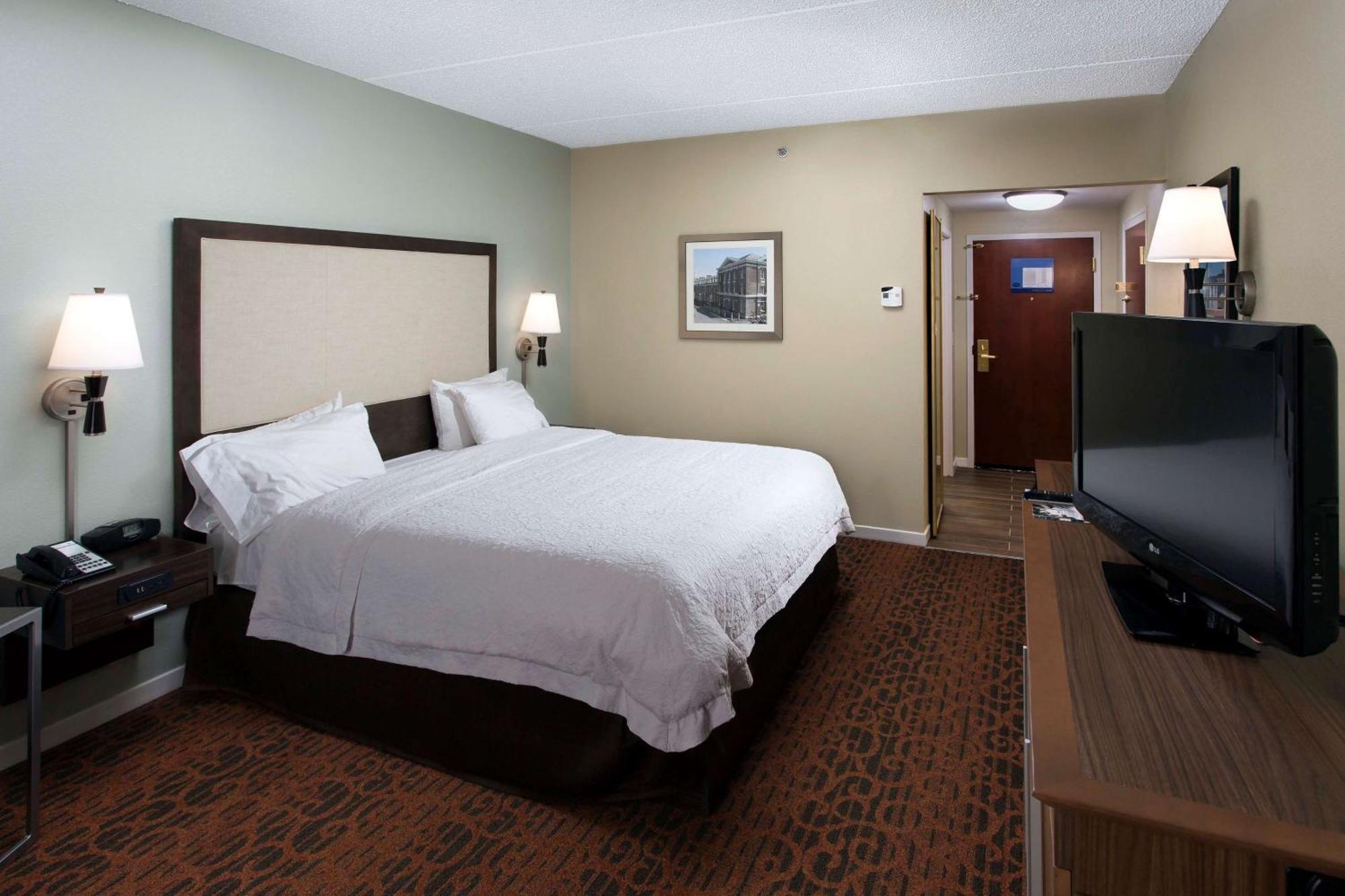 Hampton Inn Troy Exteriör bild