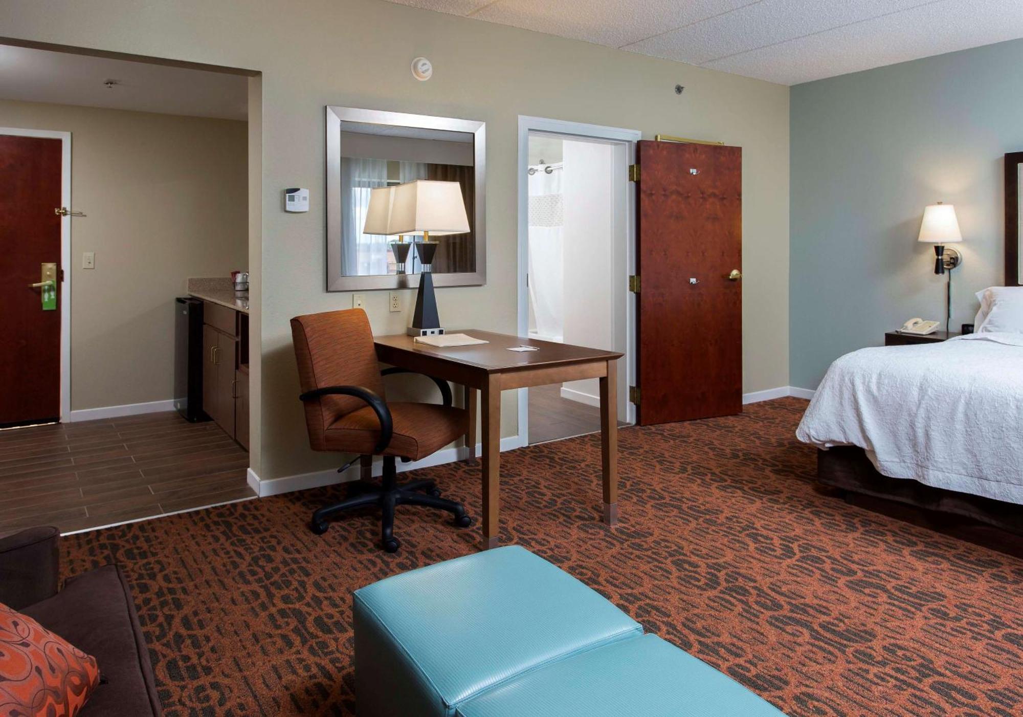 Hampton Inn Troy Exteriör bild