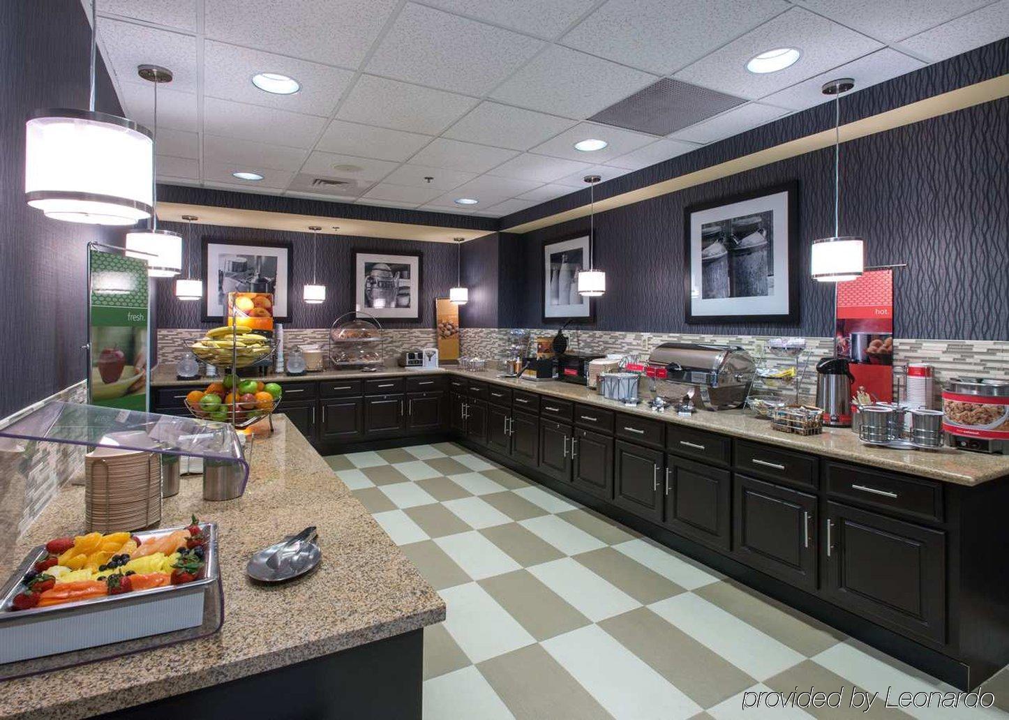 Hampton Inn Troy Exteriör bild