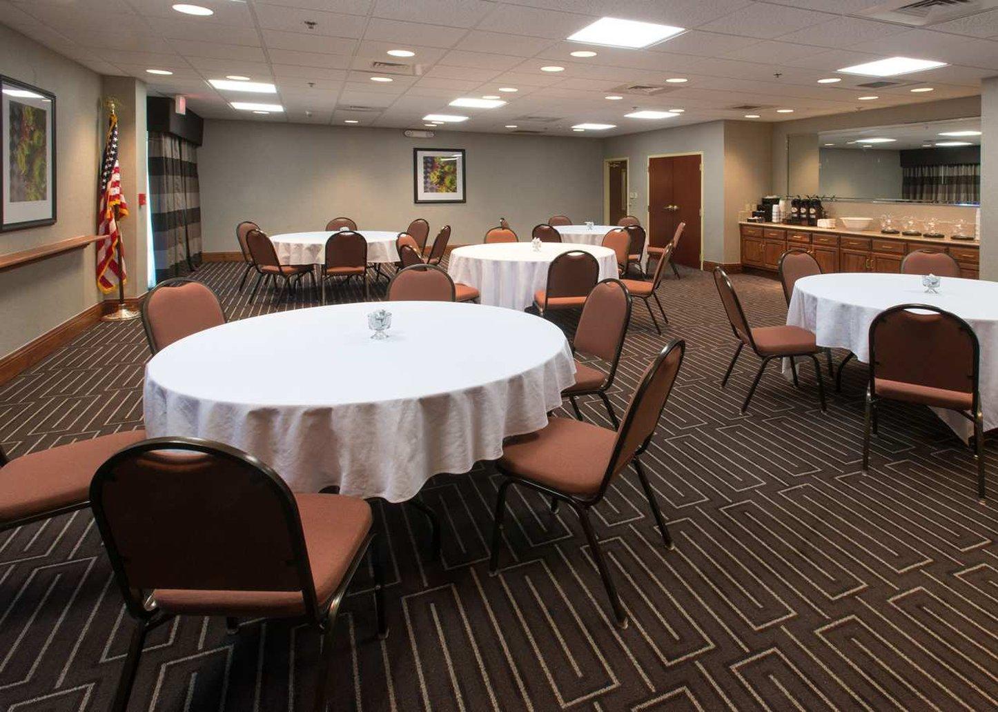 Hampton Inn Troy Exteriör bild